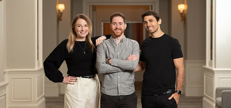 [Translate to German:] The Unframe founders, Larissa Schneider (COO), Shay Levi (CEO), and Adi Azarya (VP R&D) - © Unframe