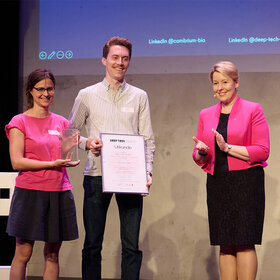 Cambrium Team and Senator Franziska Giffey © Guillem López Nicolau, Uhura Digital GmbH